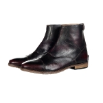 Lauria Garrelli / Scotland